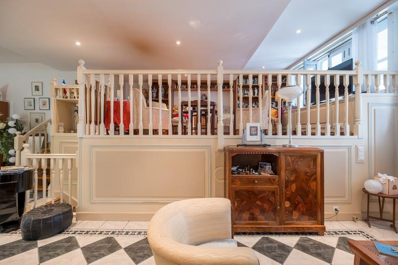 Appartement ancien - 122 m² - 4 pièces