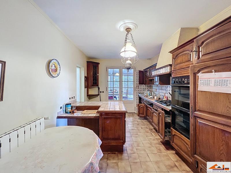 Maison - 187 m² - 5 pièces