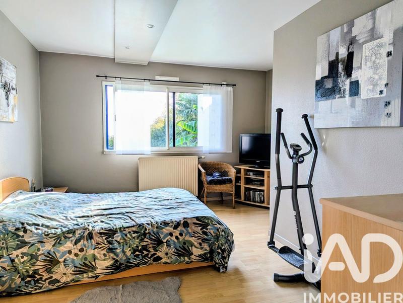 Maison - 142 m² - 6 pièces