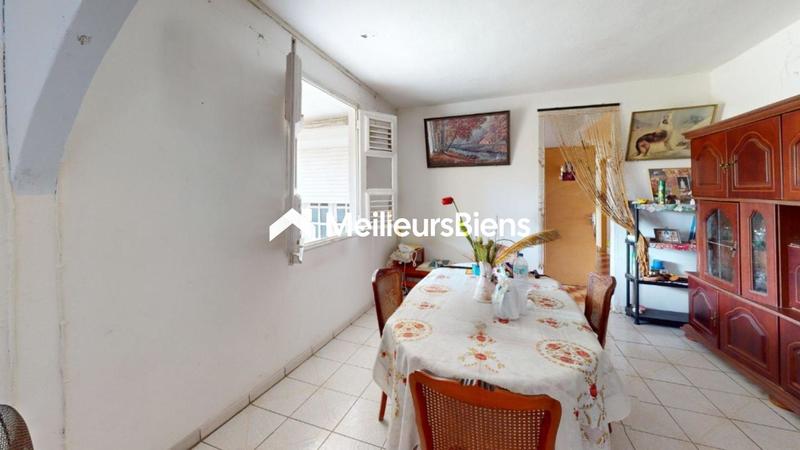 Maison - 142 m² - 5 pièces