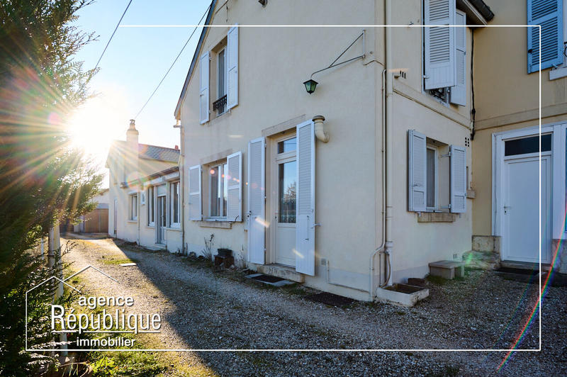 Maison - 154 m² - 7 pièces