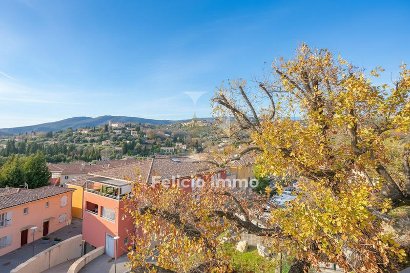 Appartement - 83 m² - 3 pièces