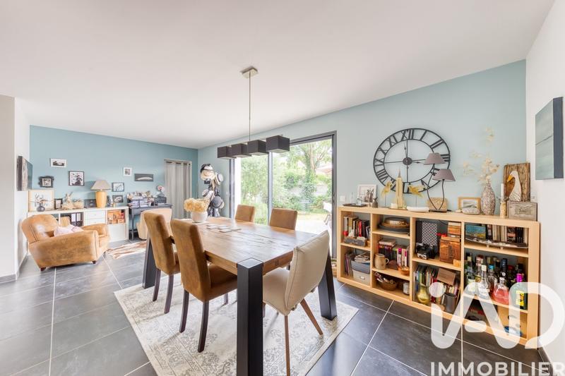 Maison - 166 m² - 6 pièces