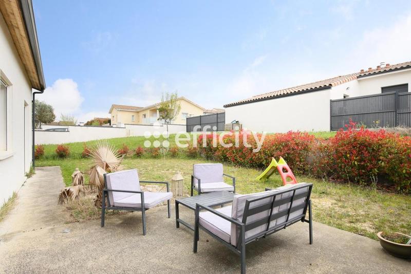 Villa - 90 m² - 4 pièces