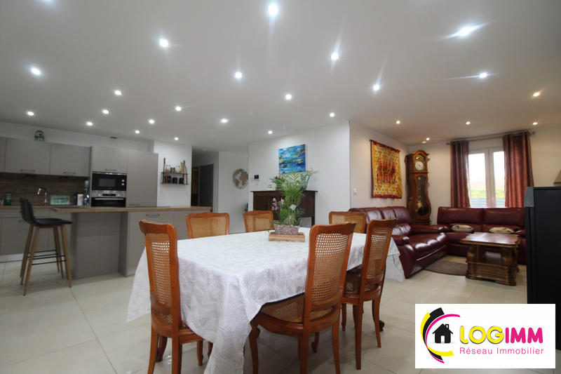 Maison - 110 m² - 4 pièces