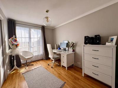 Appartement - 79 m² - 4 pièces