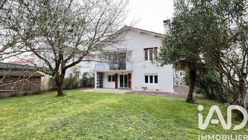 Maison de ville - 177 m² - 7 pièces