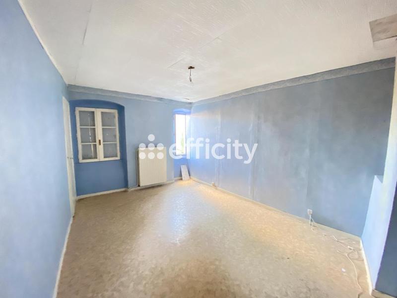 Maison - 270 m² - 12 pièces