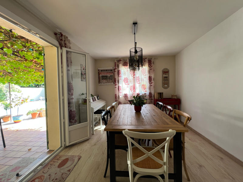 Maison contemporaine - 162 m² - 6 pièces