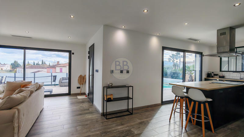 Villa - 103 m² - 4 pièces