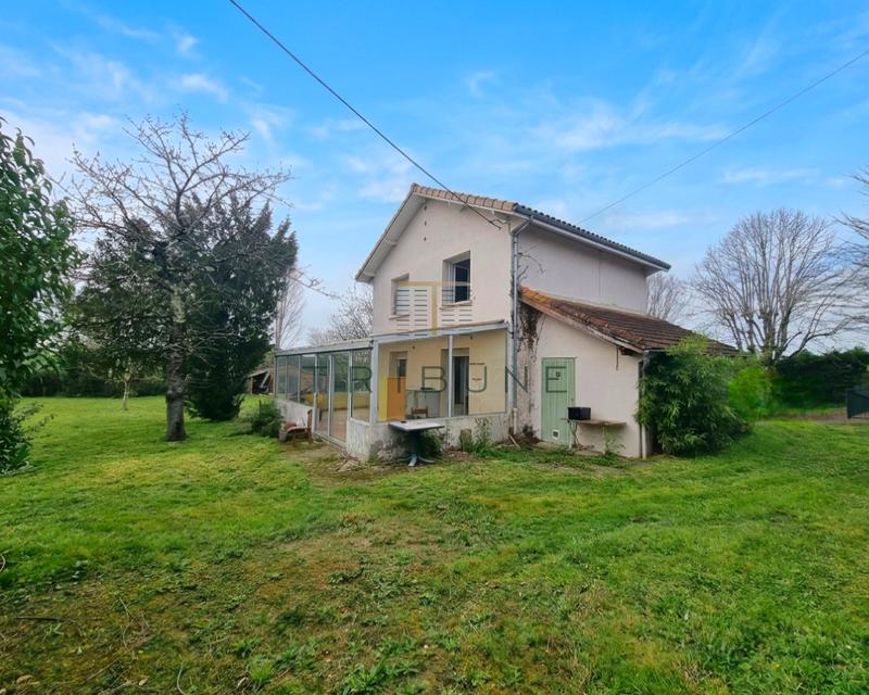Maison - 80 m² - 4 pièces