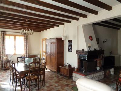 Maison - 200 m² - 8 pièces