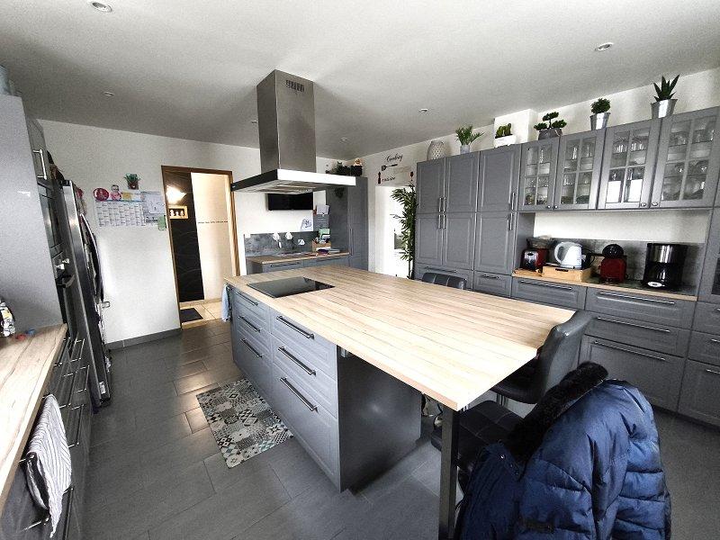 Maison - 153 m² - 6 pièces