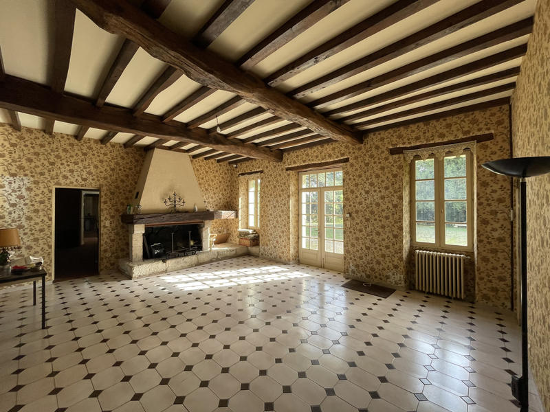 Maison - 550 m² - 18 pièces