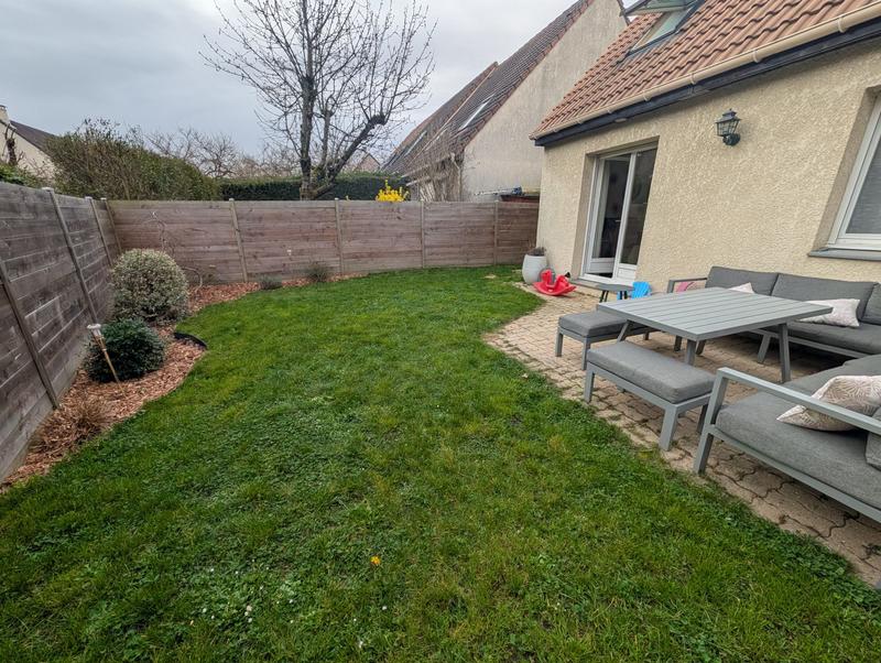 Maison - 85 m² - 5 pièces