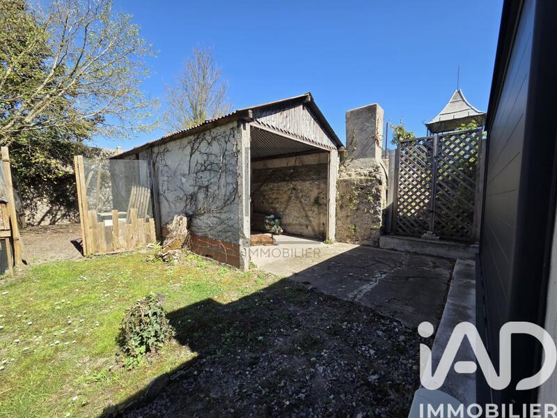 Maison - 111 m² - 6 pièces