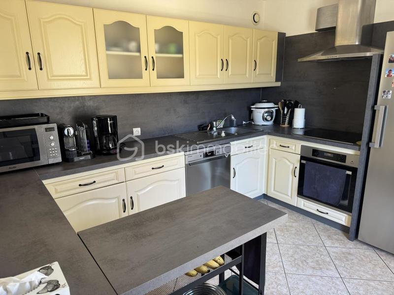 Maison - 145 m² - 6 pièces