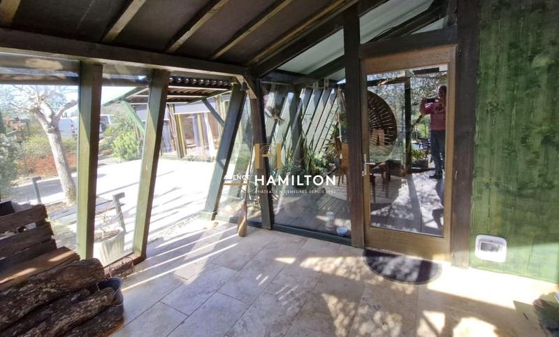 Maison - 143 m² - 5 pièces