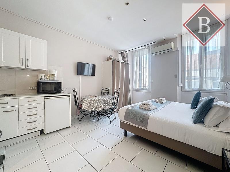 Appartement - 93 m² - 4 pièces