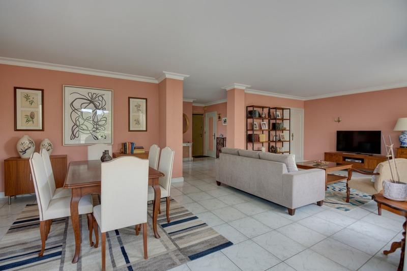 Appartement - 158 m² - 5 pièces