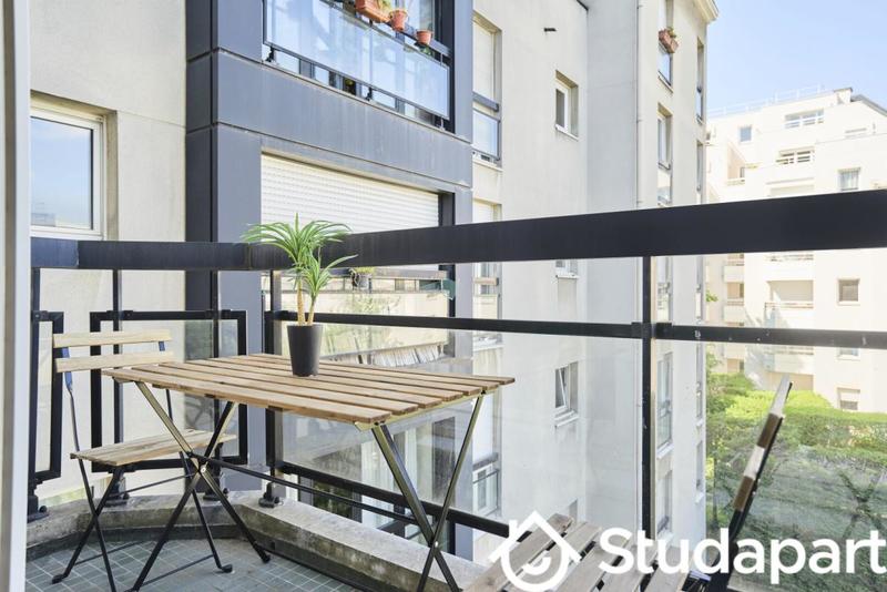 Chambre - 115 m² - 1 pièce