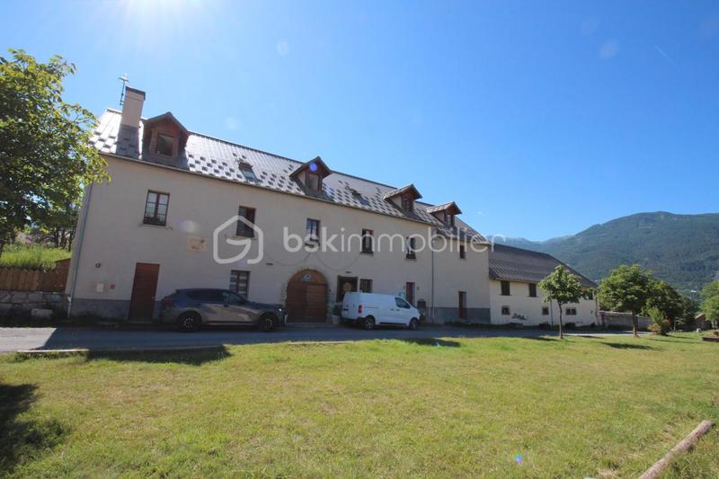 Immeuble - 572 m² - 15 pièces