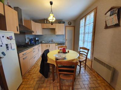 Maison - 100 m² - 5 pièces