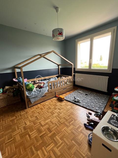 Pavillon - 120 m² - 7 pièces