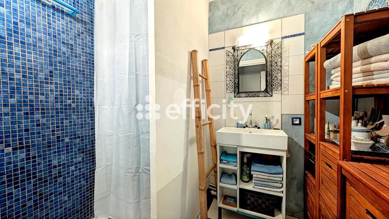 Appartement - 90 m² - 4 pièces