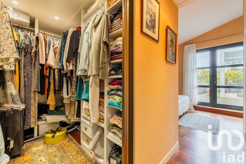 Appartement - 149 m² - 4 pièces