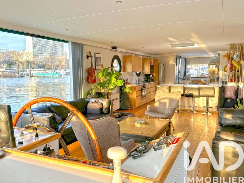 Appartement - 200 m² - 7 pièces