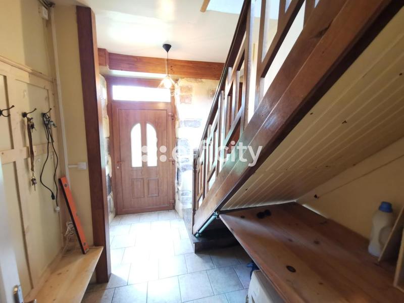 Maison en pierre - 111 m² - 4 pièces