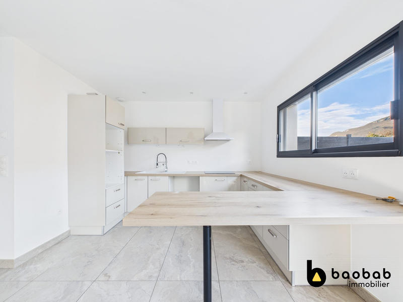 Maison - 124 m² - 5 pièces