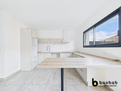 Maison - 124 m² - 5 pièces