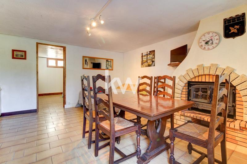 Maison - 155 m² - 9 pièces