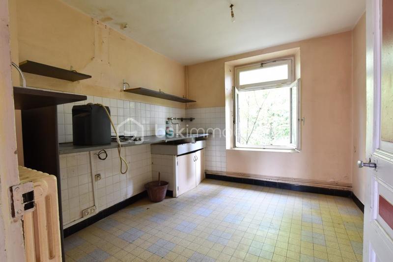 Appartement - 242 m² - 7 pièces