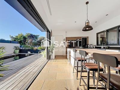 Maison - 103 m² - 4 pièces