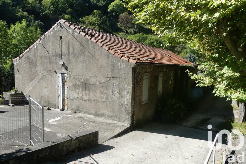 Maison - 255 m² - 10 pièces