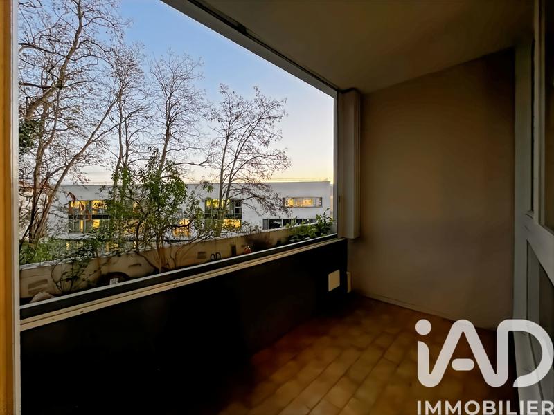 Appartement - 85 m² - 4 pièces