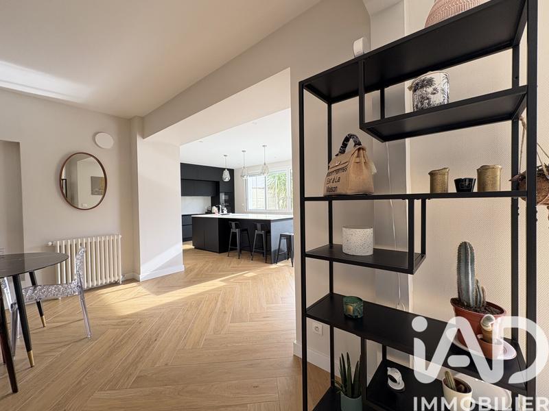 Maison - 193 m² - 7 pièces