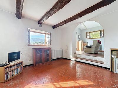 Maison - 122 m² - 5 pièces