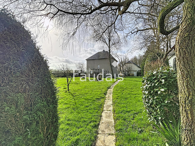 Maison - 127 m² - 7 pièces