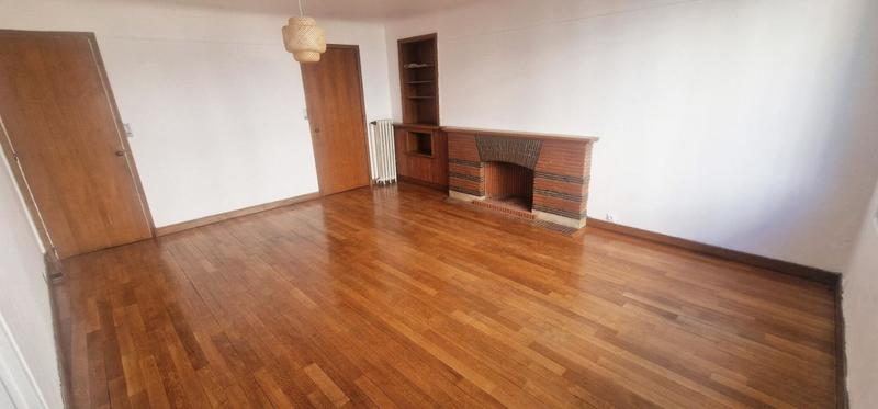 Immeuble - 94 m² - 4 pièces