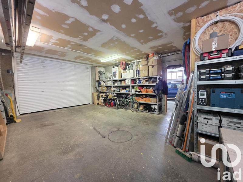 Maison - 96 m² - 6 pièces