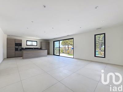 Maison - 136 m² - 5 pièces