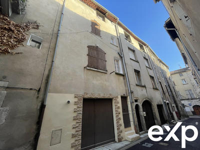 Maison traditionnelle - 92 m² - 4 pièces