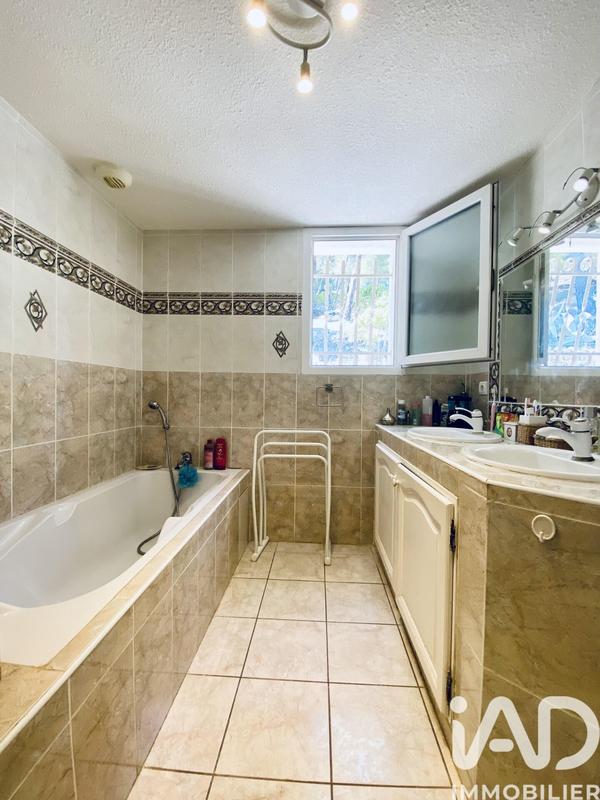 Maison - 103 m² - 4 pièces