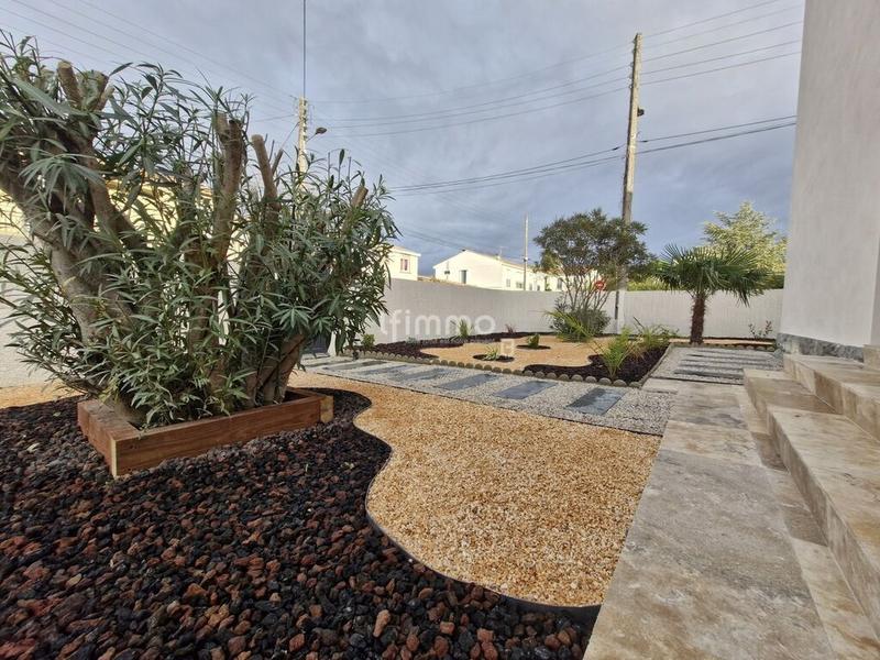 Maison - 115 m² - 4 pièces