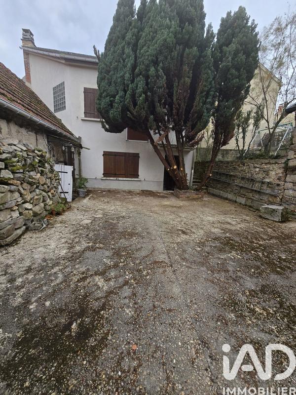 Maison - 140 m² - 6 pièces