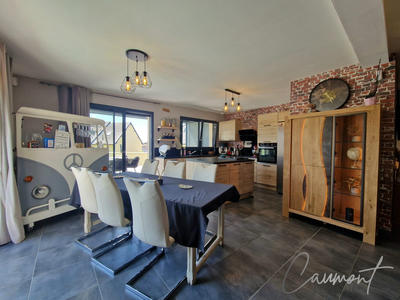 Maison - 113 m² - 5 pièces